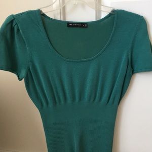 Limited short sleeve top